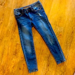 Joes Jeans for girls sz 5. Only worn once.